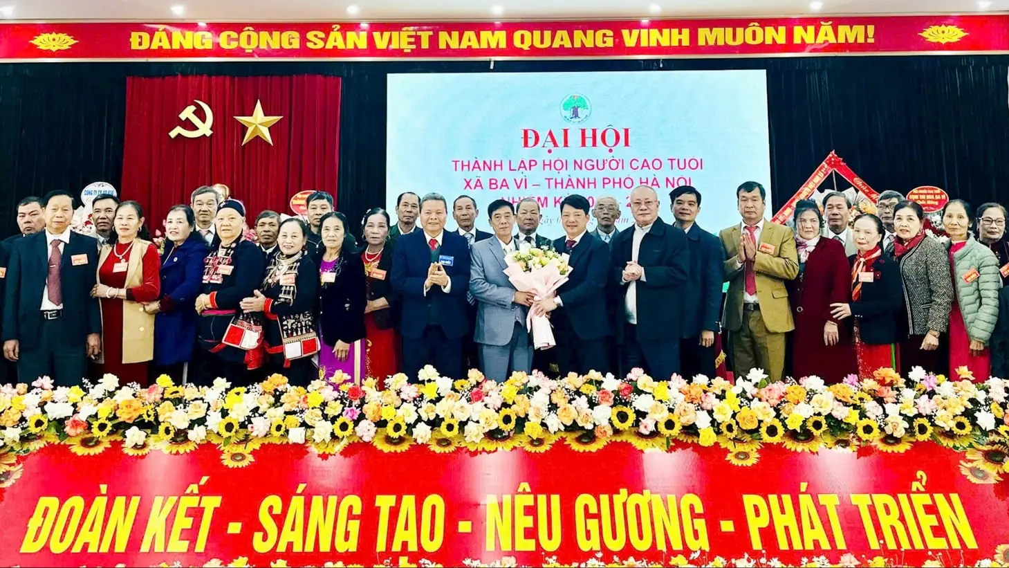 Thành lập Hội Người cao tuổi xã Ba Vì nhiệm kỳ 2026-2031